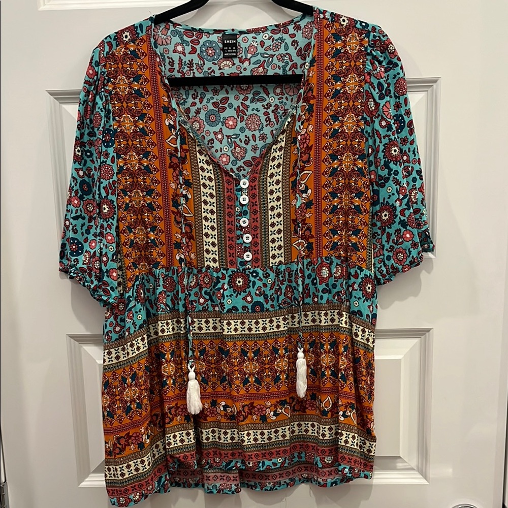 SHEIN Women’s Boho Style Patterned Vneck Button Blouse with tassels size L